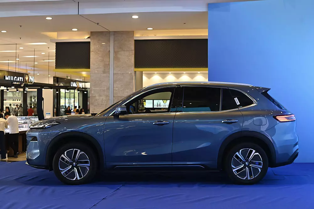 Geely EX5 EM-i có kích thước vượt trội trong phân khúc SUV cỡ C