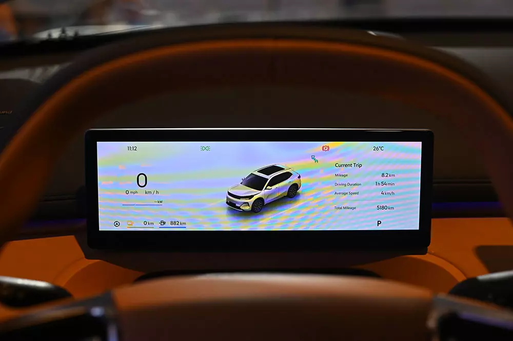 Geely EX5 EM-i được trang bị bảng đồng hồ kỹ thuật số