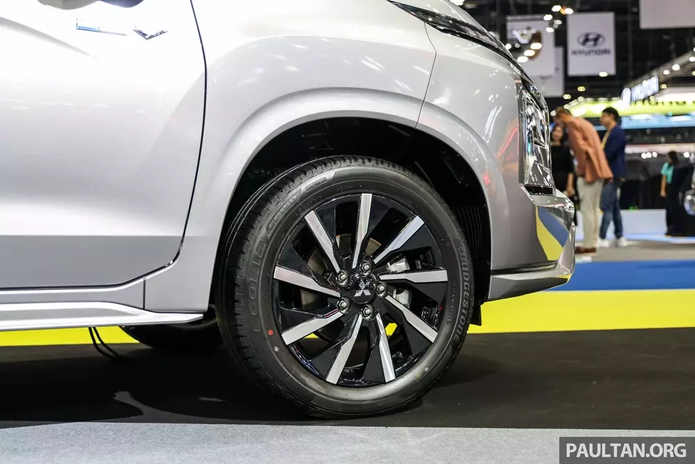 Mâm 17 inch với thiết kế 9 chấu mới của Mitsubishi Xpander HEV Mâm 17 inch với thiết kế 9 chấu mới của Mitsubishi Xpander HEV