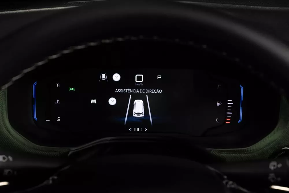 Bảng đồng hồ kỹ thuật số 7 inch là trang bị tiêu chuẩn của Jeep Renegade 2026 