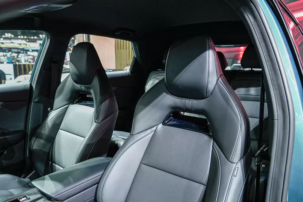 MG4 2026 có thêm ghế trước thiết kế mới MG4 2026 có thêm ghế trước thiết kế mới