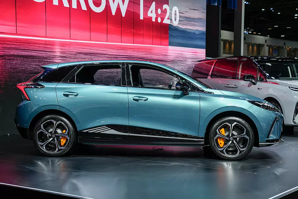 MG4 2026 ở thị trường Thái Lan có thêm màu sơn ngoại thất và màu cùm phanh mới MG4 2026 ở thị trường Thái Lan có thêm màu sơn ngoại thất và màu cùm phanh mới