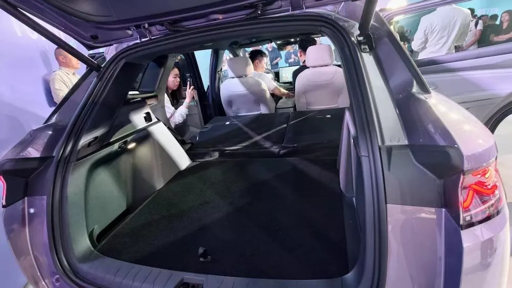 Khoang hành lý phía sau của BYD Song Ultra EV 2026 