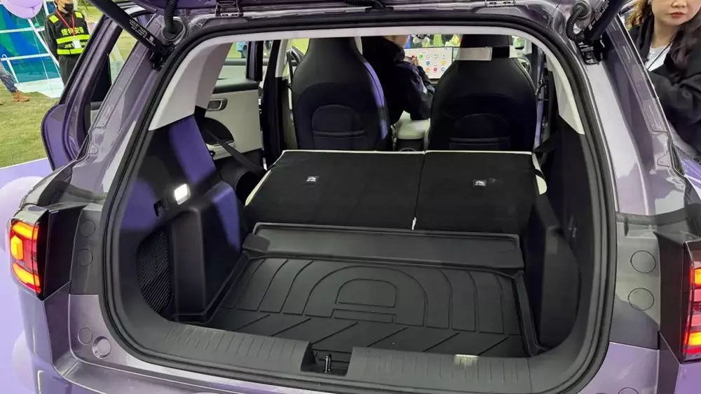 Cốp sau của Chery QQ3