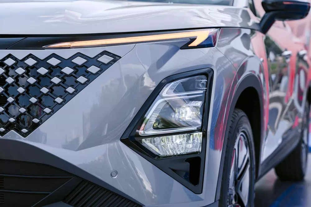 Omoda C5 SHS-H vẫn được trang bị đèn pha cỡ lớn Omoda C5 SHS-H vẫn được trang bị đèn pha cỡ lớn