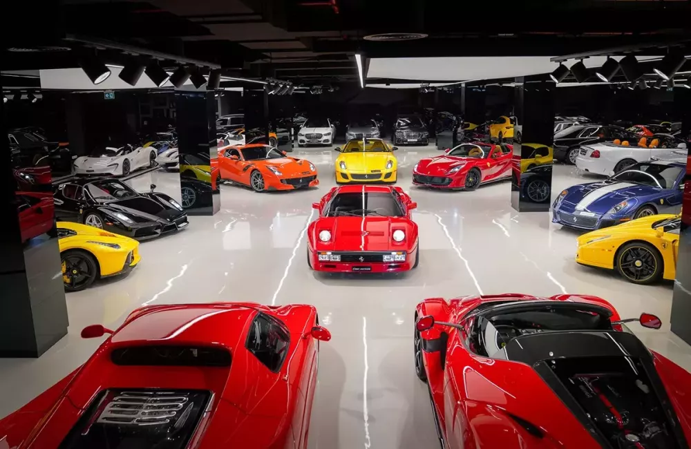 F1rst Motors -showroom chuyên kinh doanh các thương hiệu xe sang hàng đầu tại Dubai