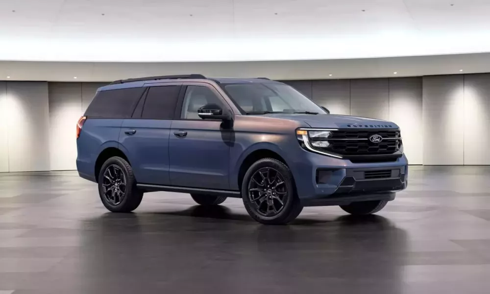 Ford Expedition mượn màu sơn độc quyền của Mustang Dark Horse cho phiên bản đặc biệt