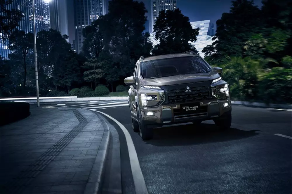 Mitsubishi Xpander 2026 cũng được cải tiến nhẹ ở ngoại hình