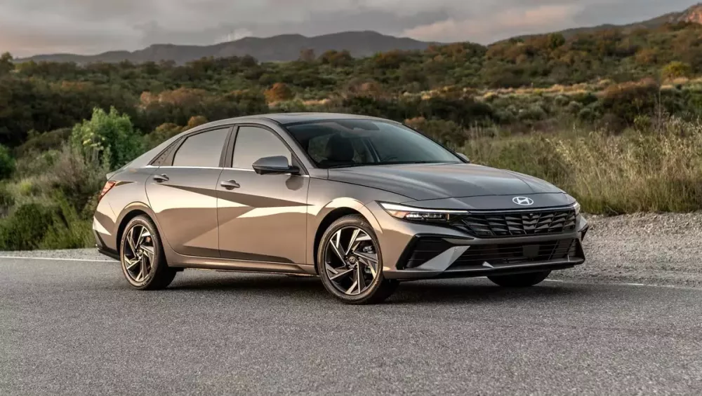 Top 10 dòng xe bị ăn trộm nhiều nhất năm 2025: Hyundai Elantra dẫn đầu, Nissan Altima góp mặt Top 10 dòng xe bị ăn trộm nhiều nhất năm 2025: Hyundai Elantra dẫn đầu, Nissan Altima góp mặt