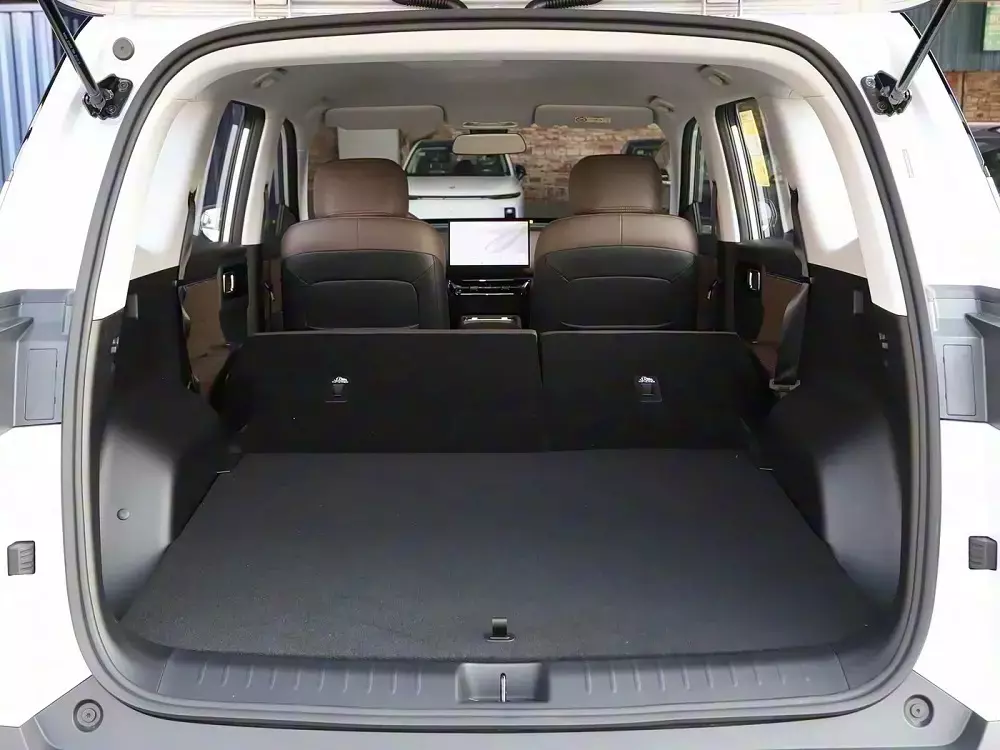 Khoang hành lý của Wuling Xingguang 560 Khoang hành lý của Wuling Xingguang 560