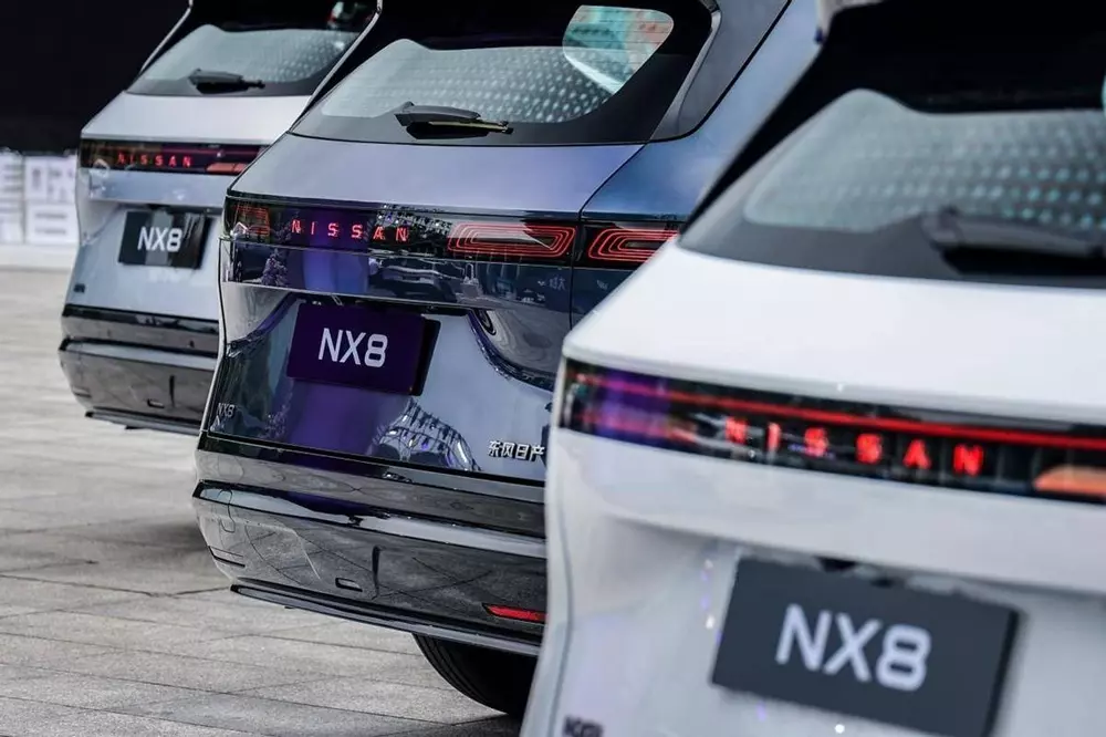 Nissan NX8 có đồ họa đèn hậu bắt mắt
