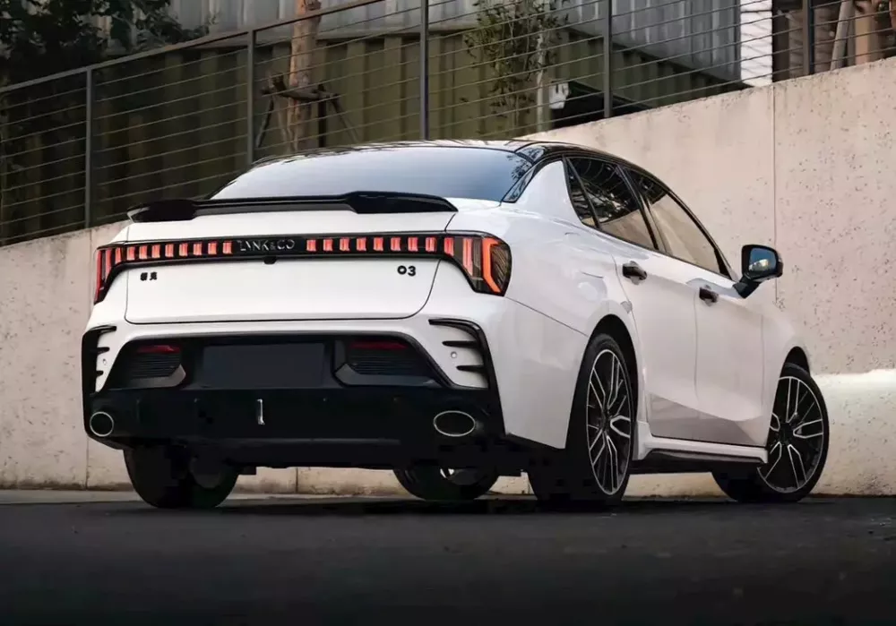 Lynk & Co 03 cạnh tranh với Honda Civic