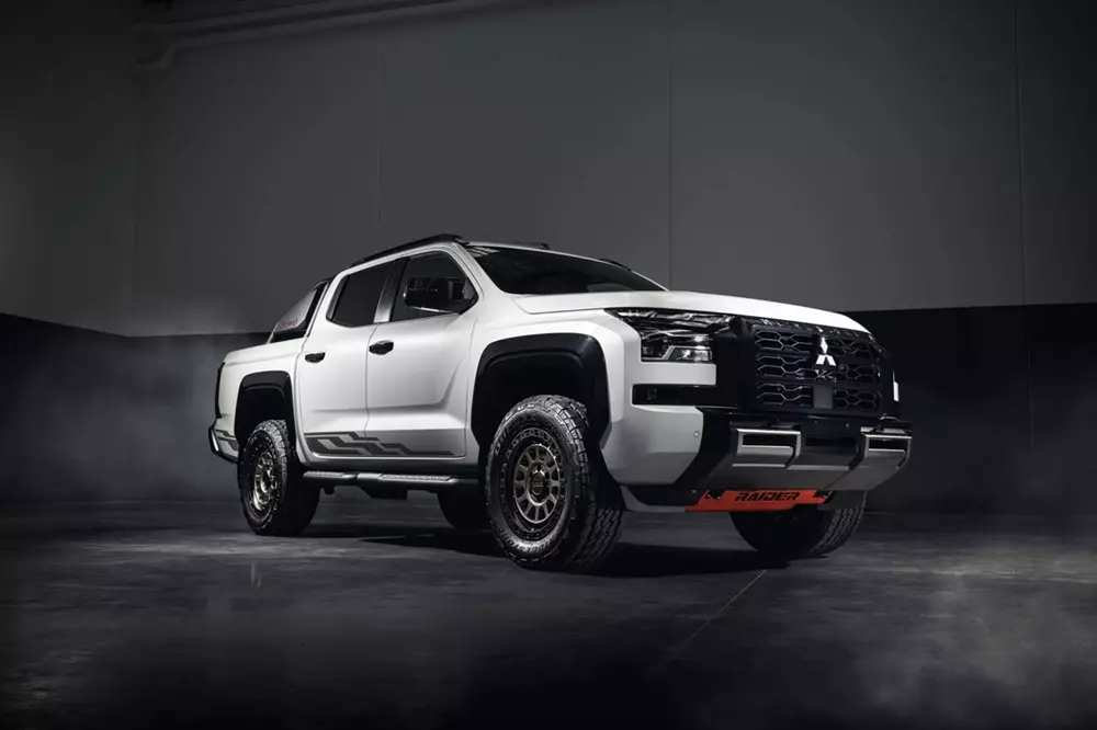 Mitsubishi Triton Raider vẫn dùng động cơ nguyên bản Mitsubishi Triton Raider vẫn dùng động cơ nguyên bản