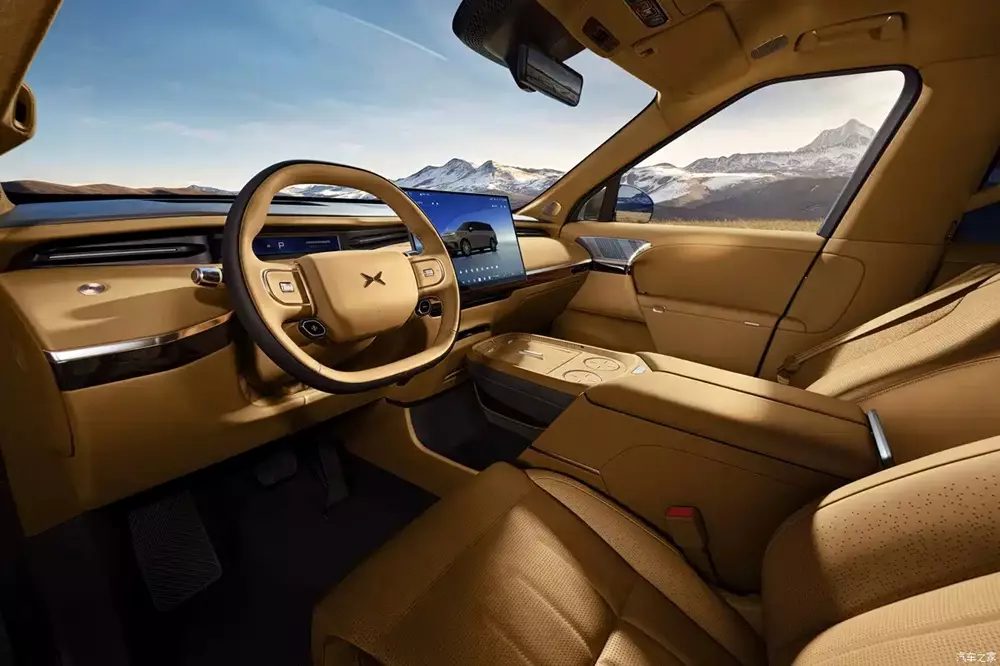 Xpeng GX sở hữu màn hình cảm ứng cỡ lớn