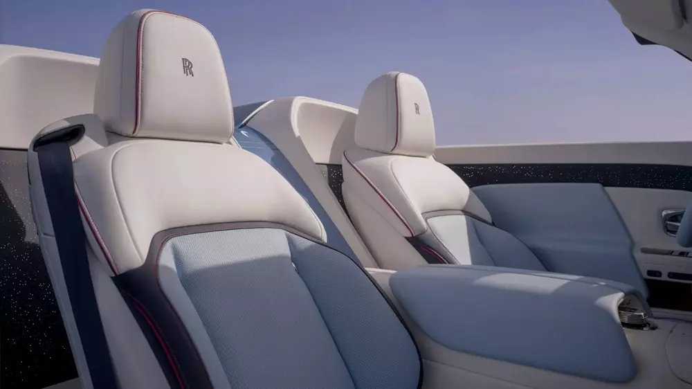 Rolls-Royce Nightingale sở hữu nội thất 2 chỗ ngồi
