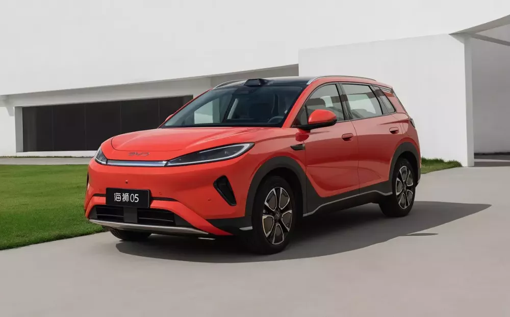 BYD Sealion 05 2026 có cả phiên bản EV và PHEV