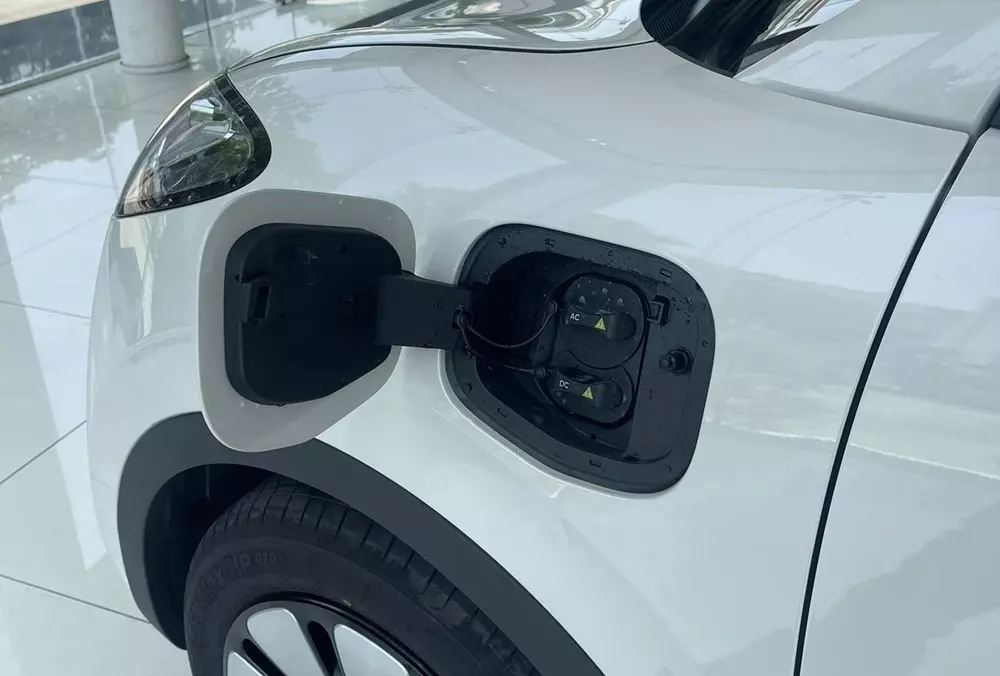 Wuling Macaron đã có cổng sạc CCS2