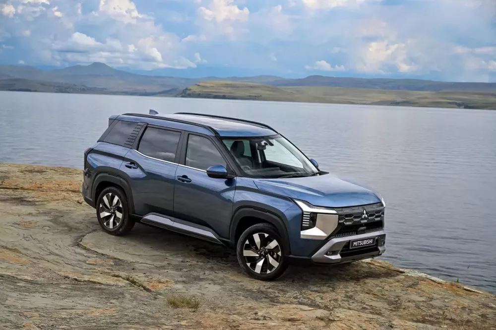 Mitsubishi Destinator