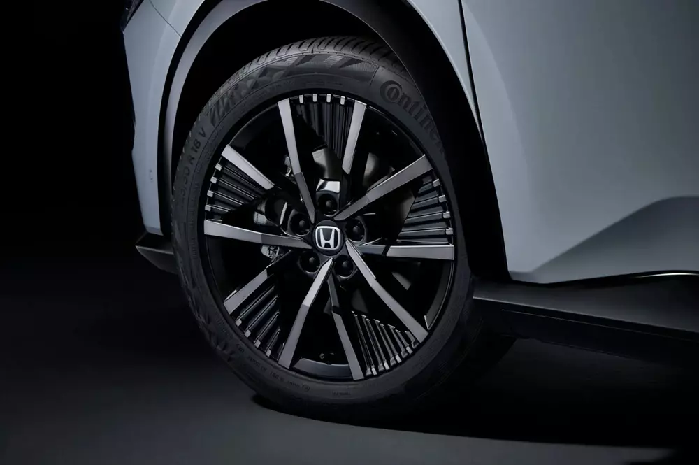 Bộ mâm 18 inch có thiết kế khí động lực học của Honda Insight 
