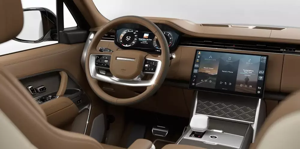 Khoang lái của Range Rover SV Bính Ngọ