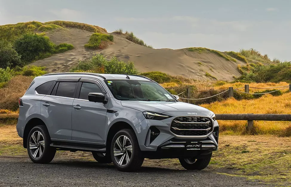 Isuzu mu-X