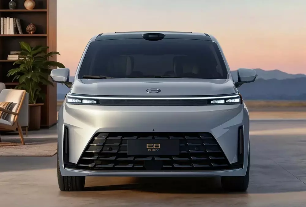 GAC E8 2026 từ góc nhìn trực diện