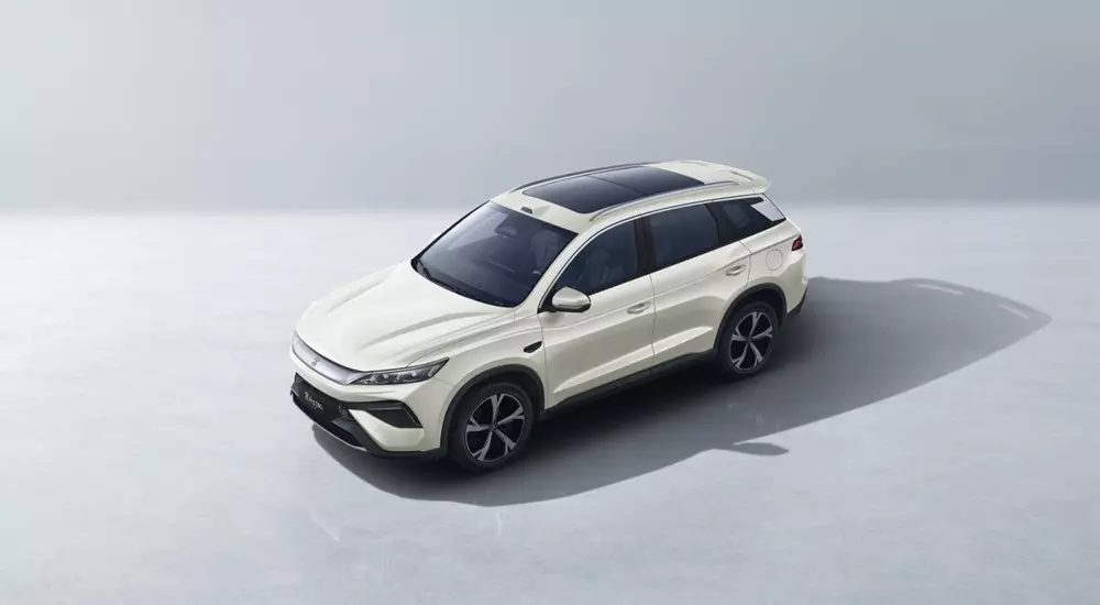 BYD Song Pro DM-i Flying Edition được nâng cấp về an toàn