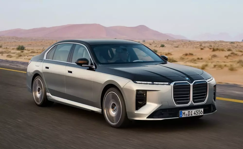 BMW 7-Series 2027 được nâng cấp cả trang bị an toàn