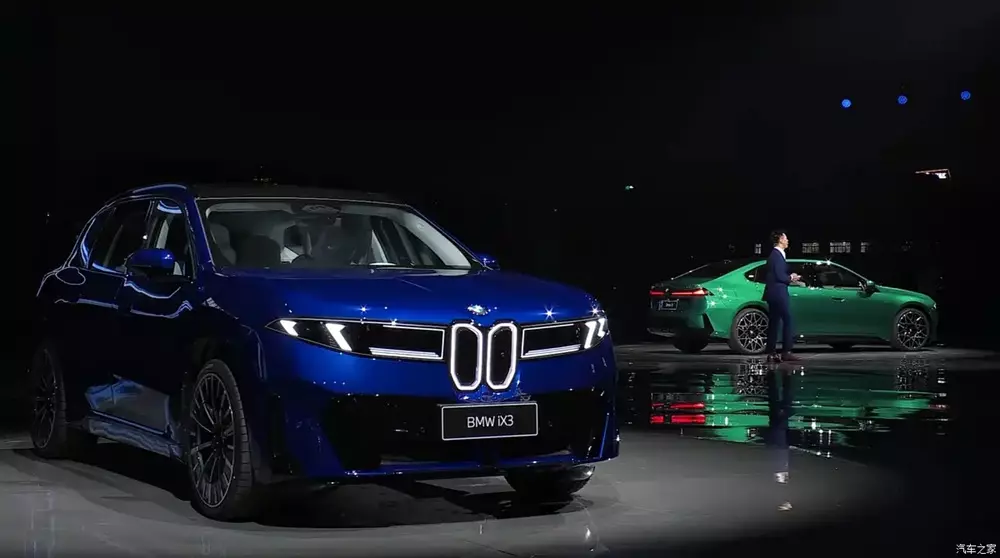 Bộ đôi BMW i3L và iX3L trình làng tại thị trường Trung Quốc