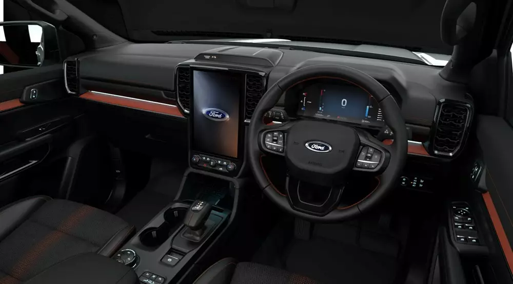 Ford Everest Wildtrak 2026 có nhiều trang bị cao cấp như bản Platinum