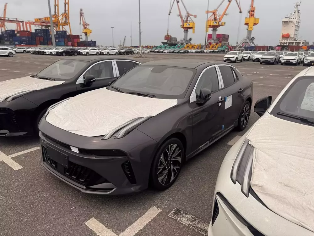 Lynk & Co 03 có thiết kế lành hơn 03+