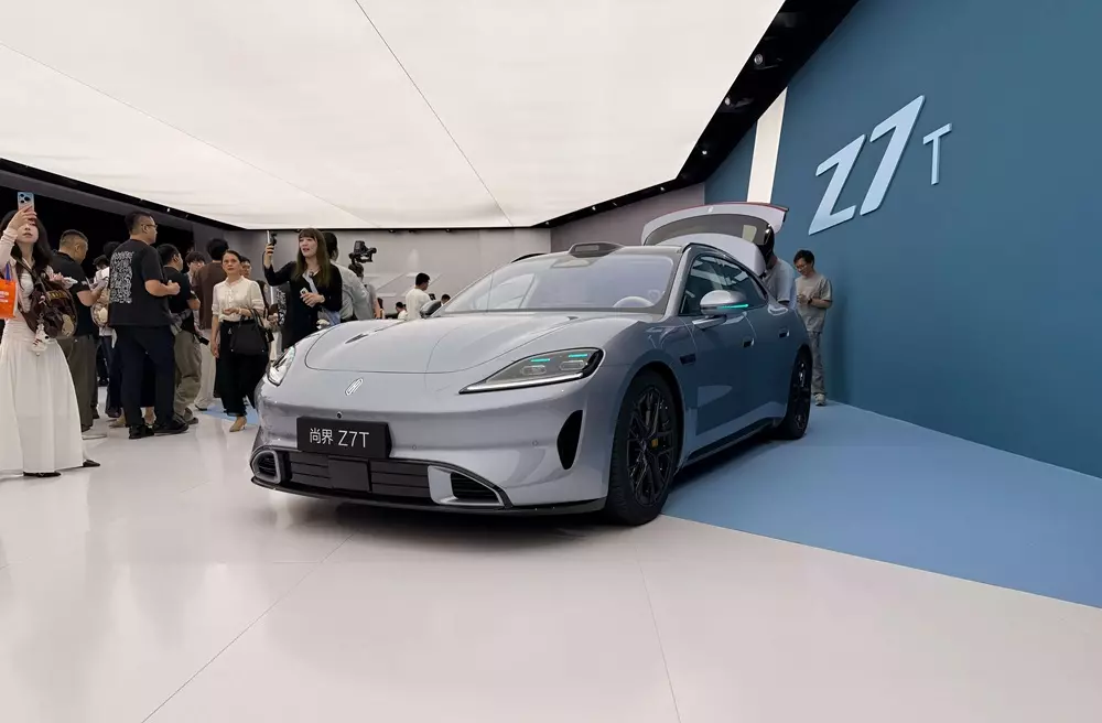 Shangjie Z7T có phạm vi di chuyển tối đa 873 km