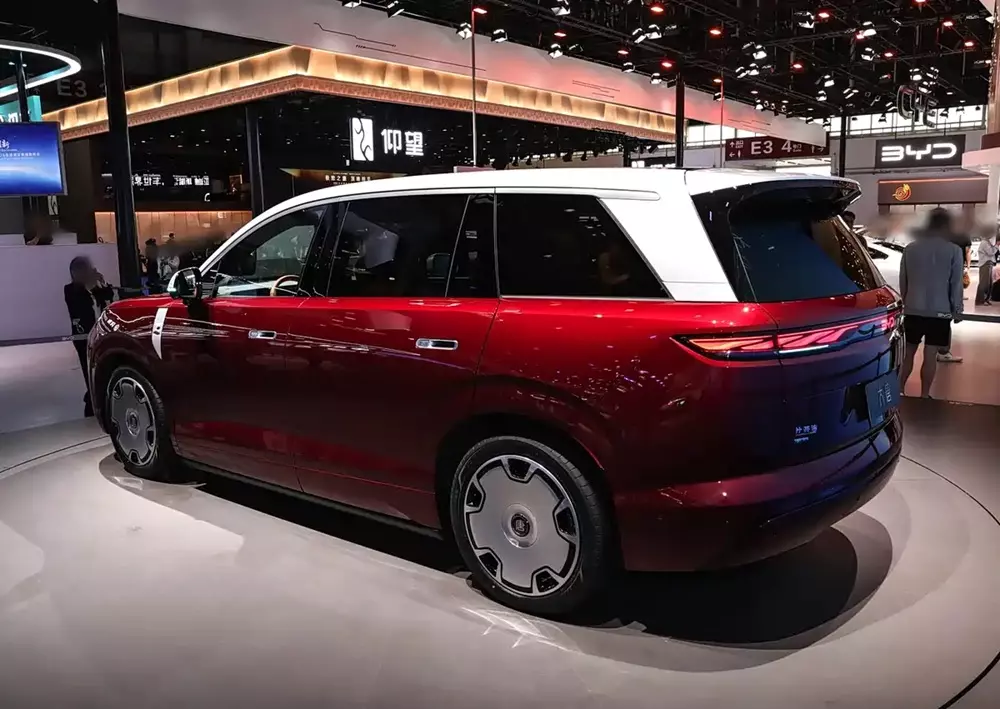 BYD Datang EV có phạm vi hoạt động tối đa 950 km