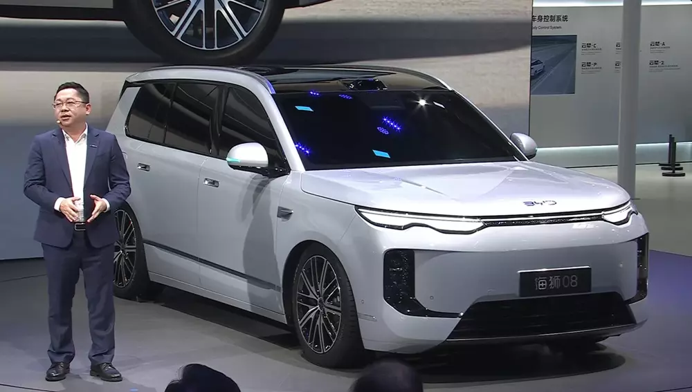 SUV cỡ lớn BYD Sealion 08 lộ diện