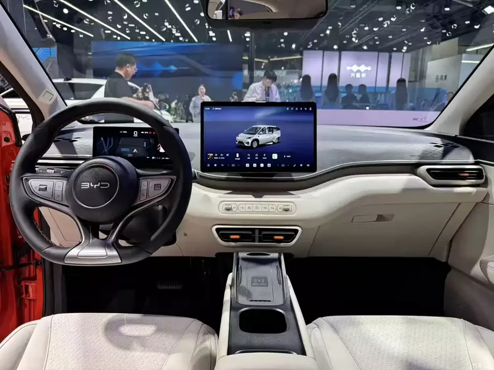 Khoang lái của BYD Seagull 2026 