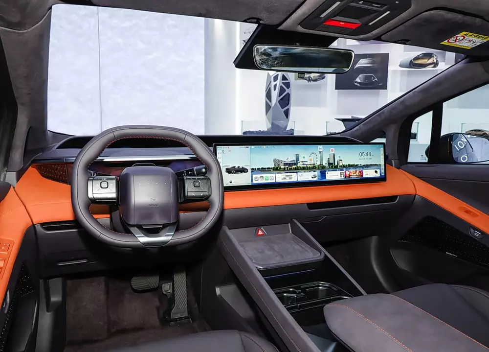 Nội thất bên trong Hyundai Ioniq V 