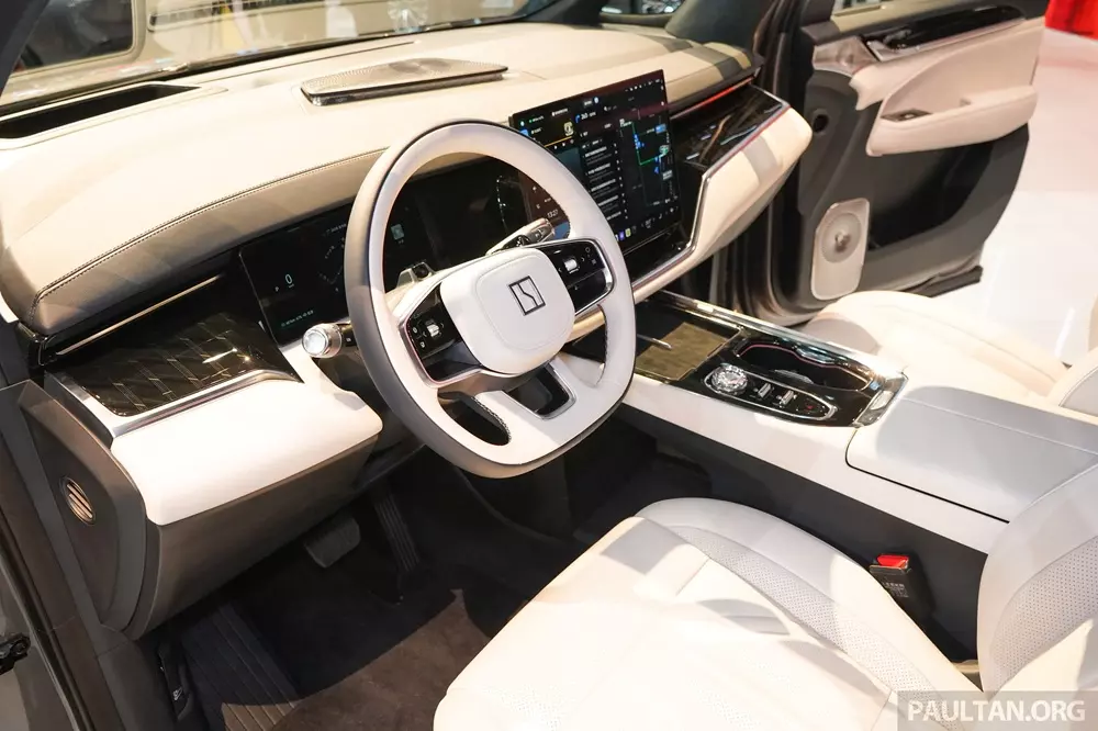 Khoang lái của Zeekr 009 2026