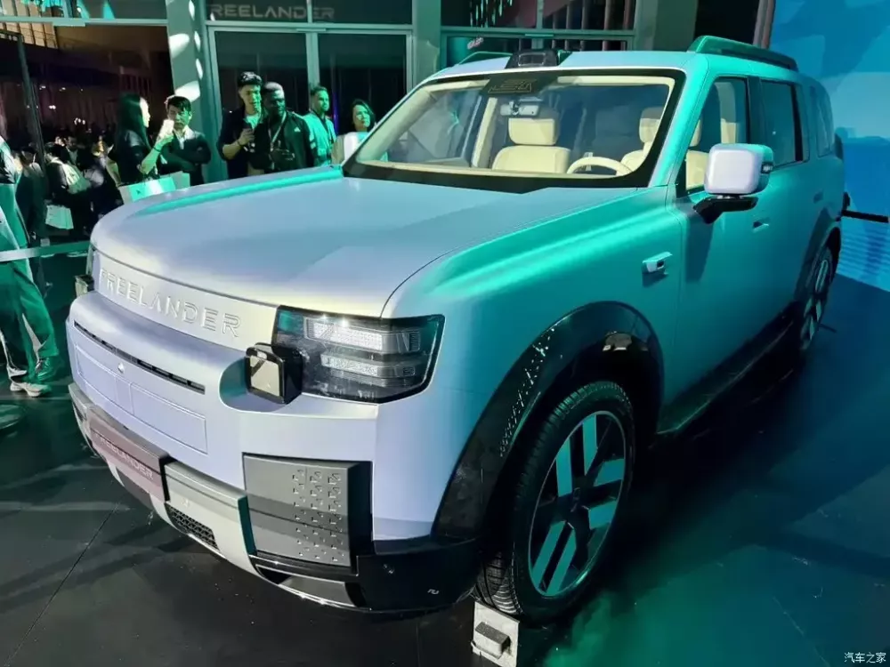 Freelander 8 sở hữu thiết kế ngoại thất vuông vức