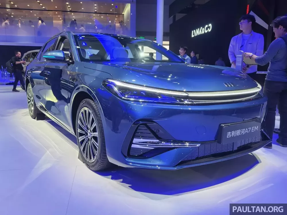 Geely Galaxy A7 2026 bản PHEV