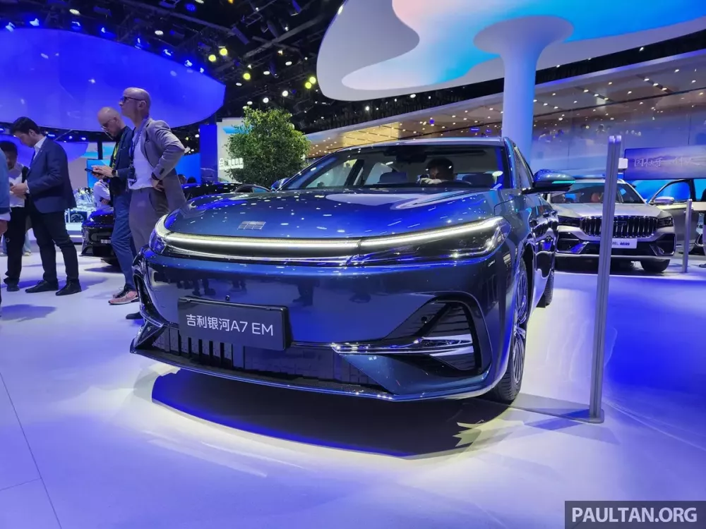 Geely Galaxy A7 2026 trình làng, thêm bản thuần điện