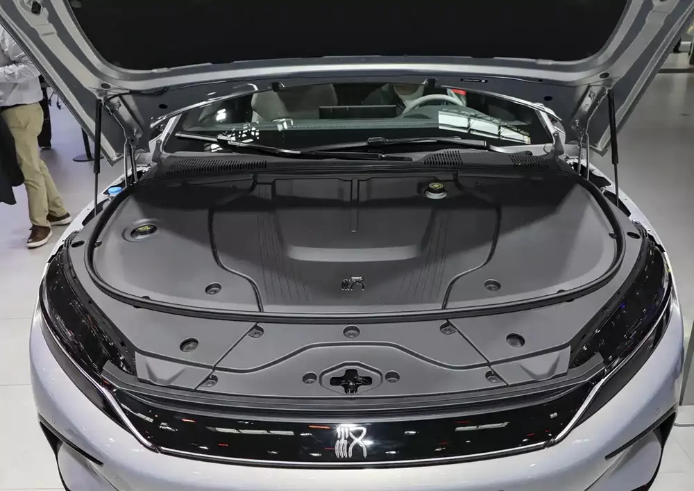 BYD Han EV Flash Charge Edition sở hữu phạm vi di chuyển tối đa 705 km