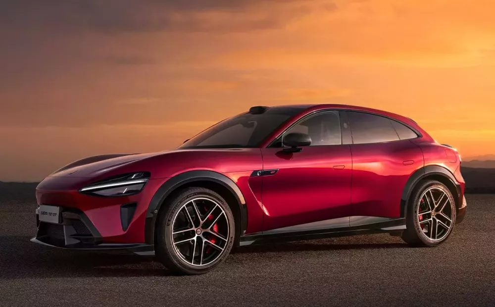 SUV gia đình mạnh 990 mã lực của Xiaomi trình làng