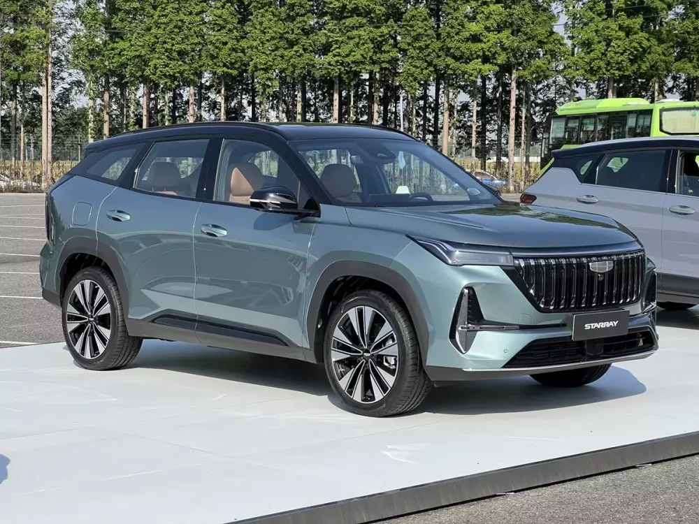 Vén màn Geely Boyue L 2026 tại Trung Quốc.