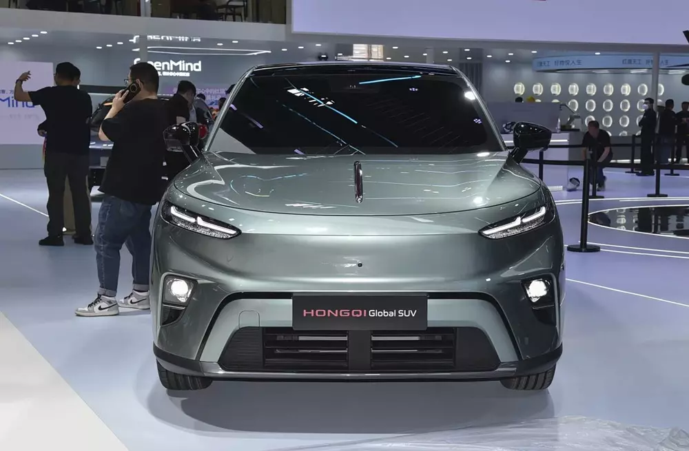 Hongqi Global SUV không có lưới tản nhiệt
