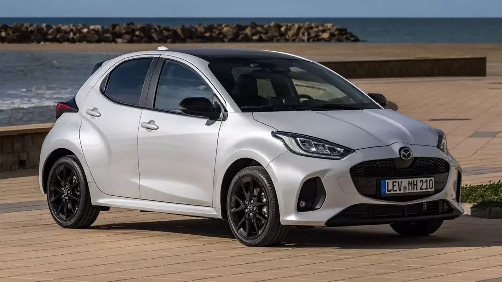 Mazda2 2026 vẫn giữ nguyên động cơ hybrid cũ