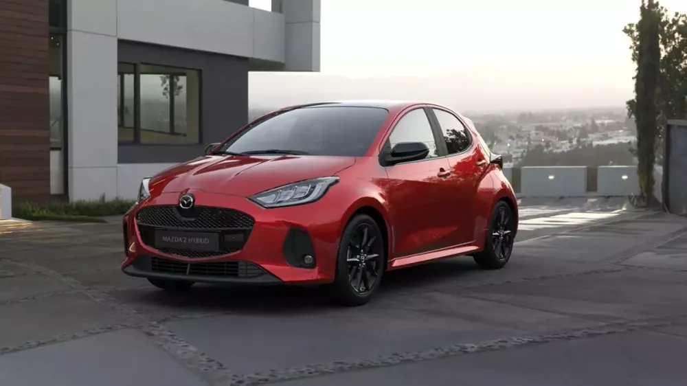 Mazda2 do Toyota sản xuất được nâng cấp trong khi xe do chính Mazda phát triển lại âm thầm bị khai tử