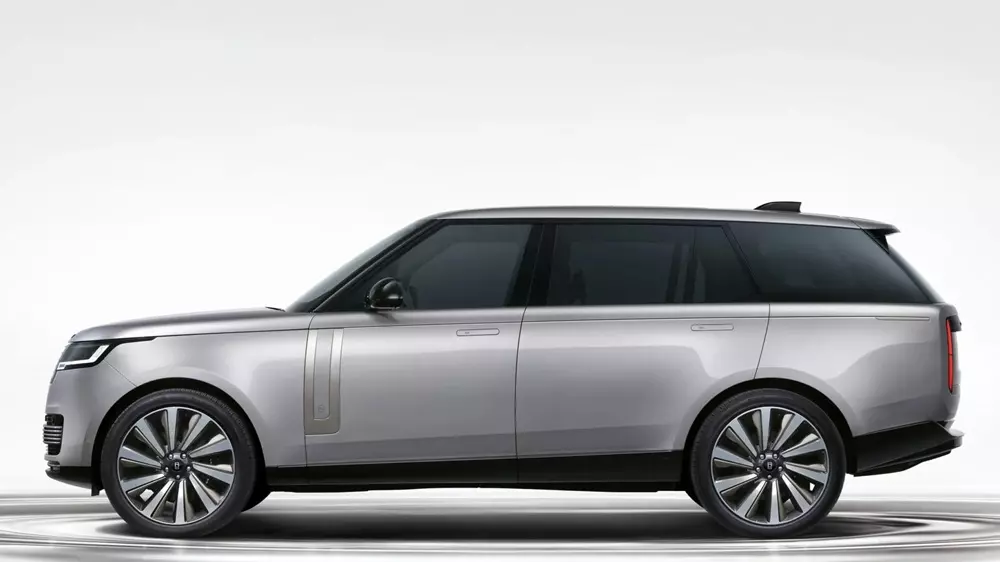 Range Rover SV Ultra là SUV hạng sang sở hữu sàn xe rung theo nhạc