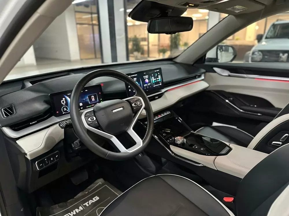 Khoang lái của Haval H6