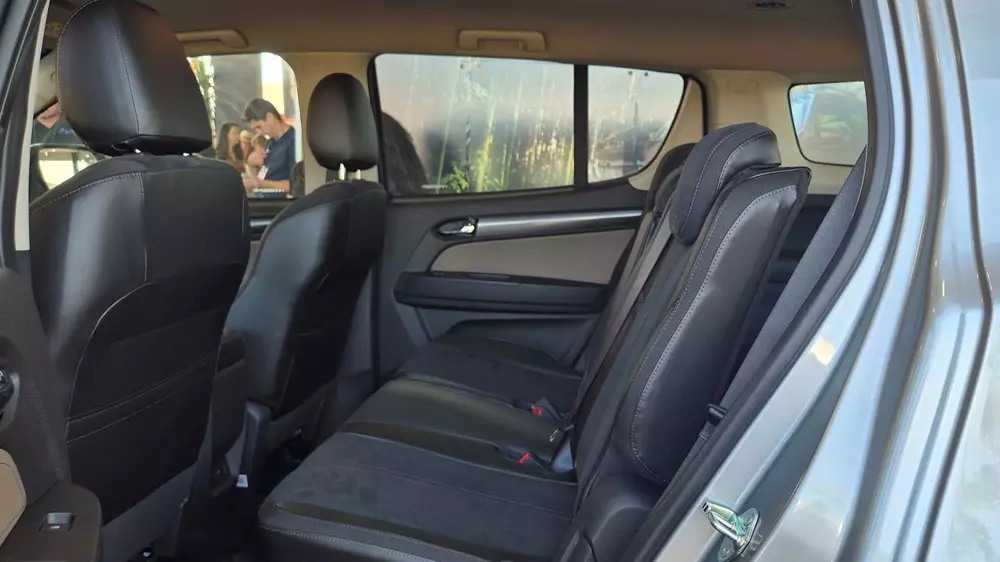 Chevrolet Trailblazer Midnight sở hữu nội thất 7 chỗ