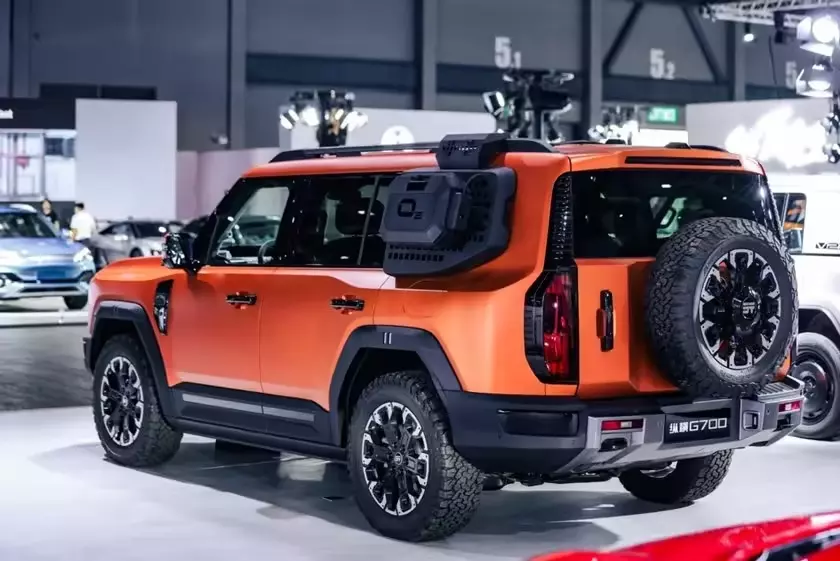 Jetour G700 là xe hybrid sạc điện